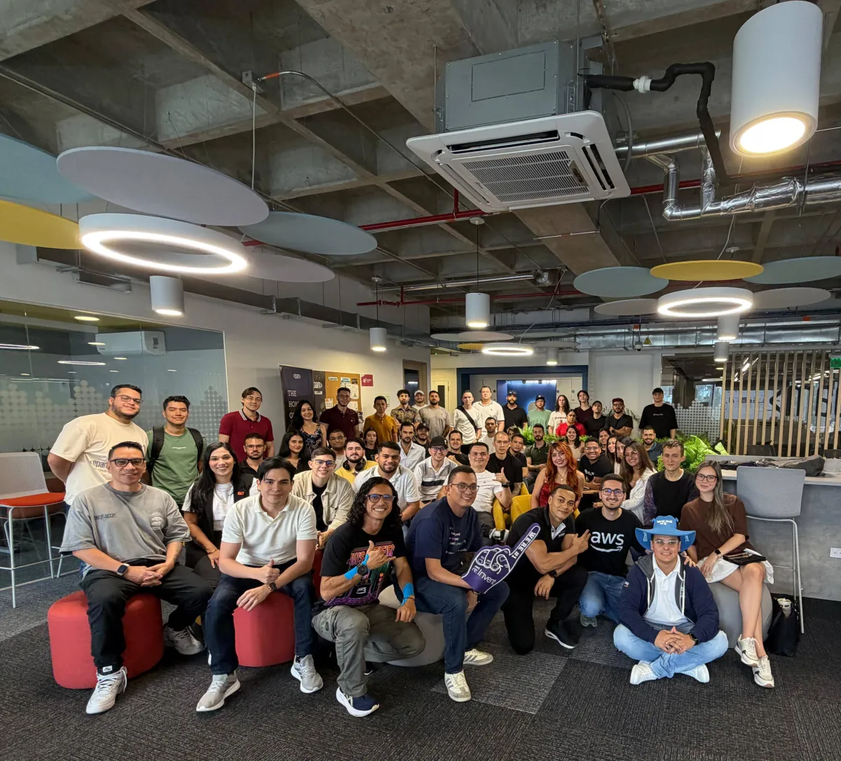 Evento presencial AWS User Group Medellín, enero 2026