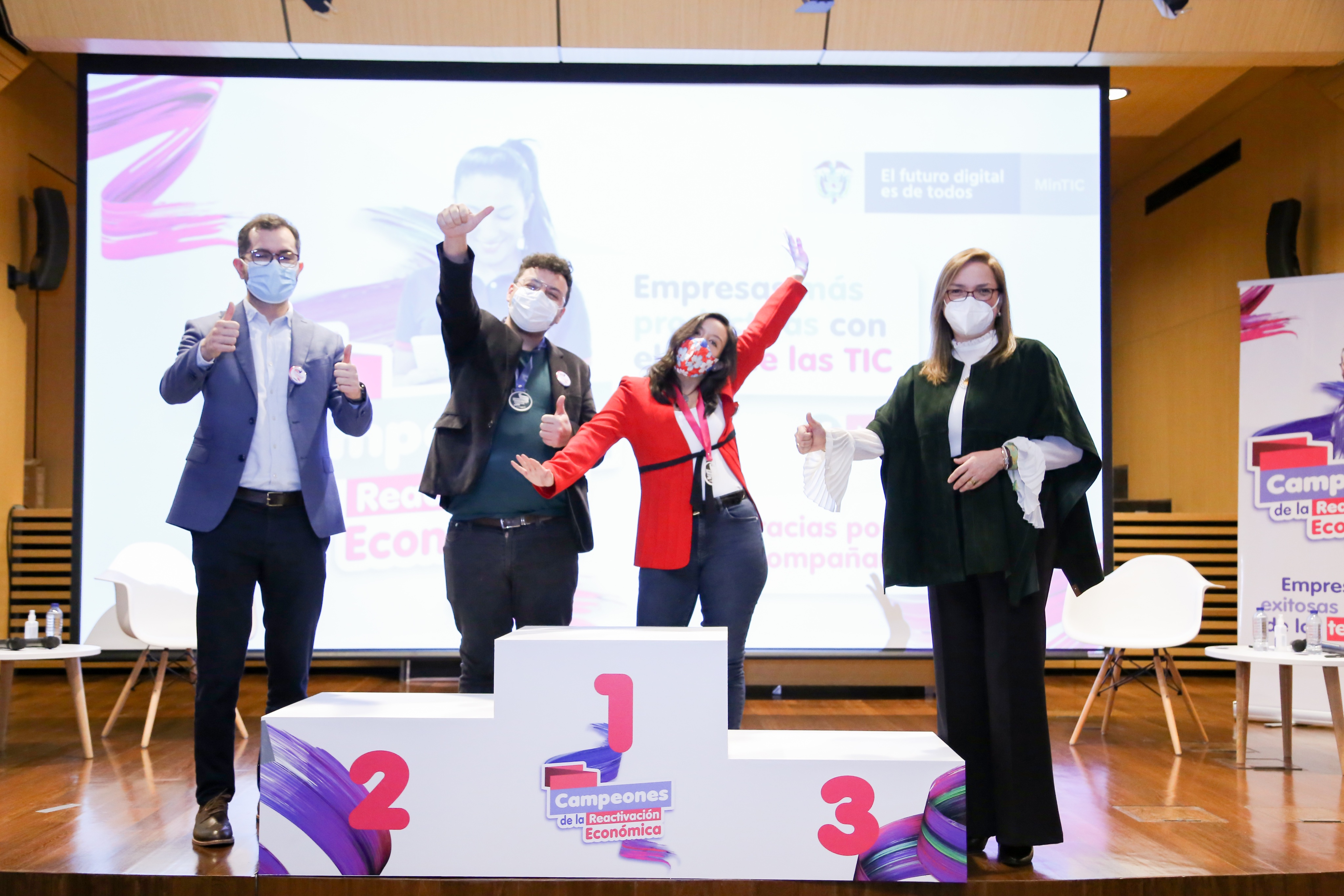 Campeones de la reactivación económica, #1